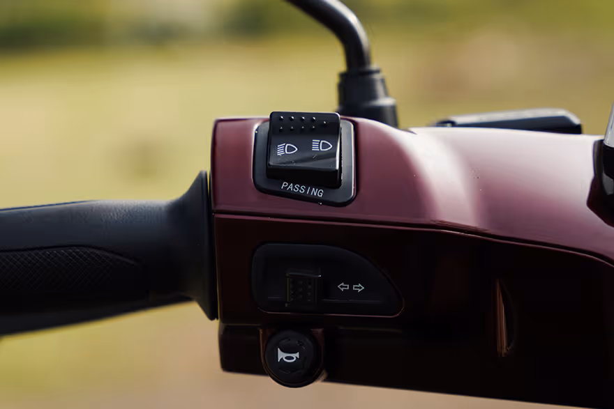 bike MotoHausVLFTennis14.avif