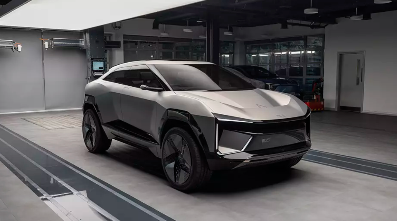 Mahindra BE.05 side shot