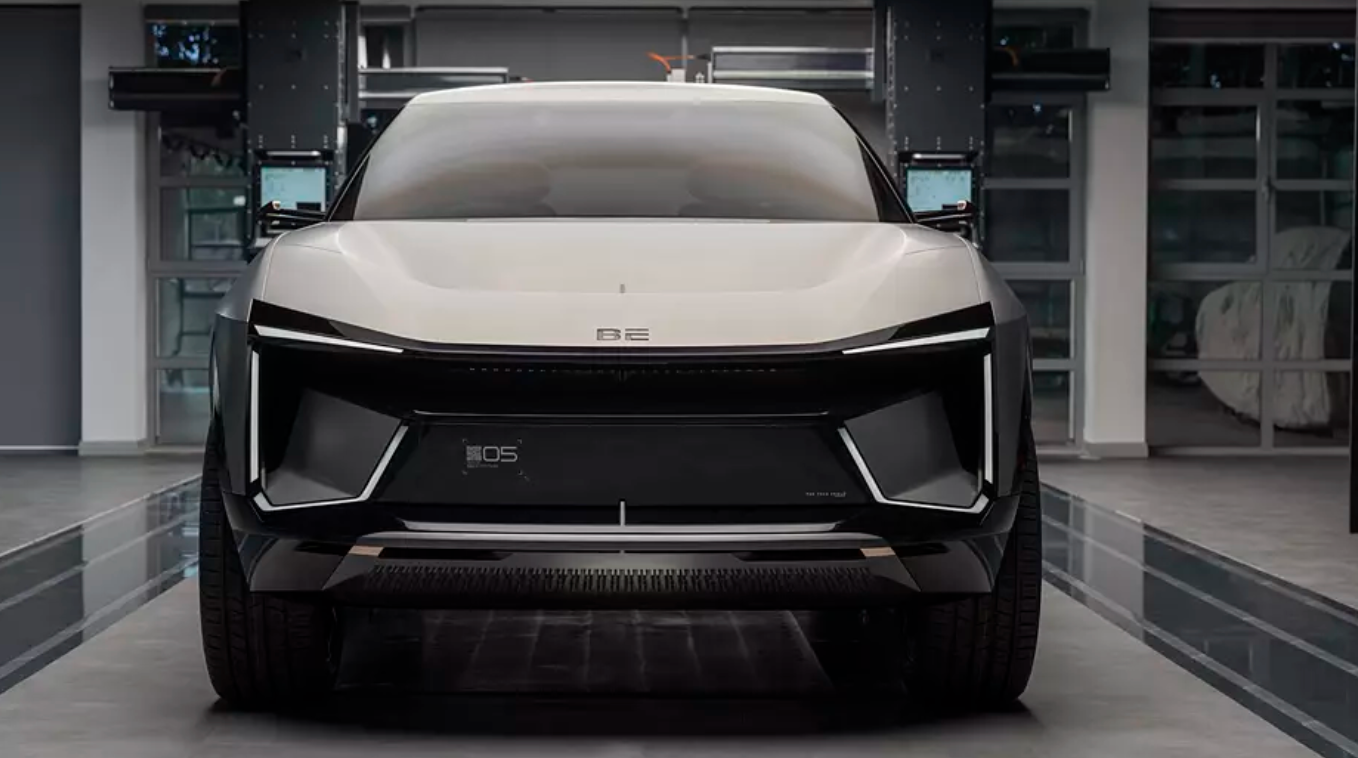 Mahindra BE.05 front