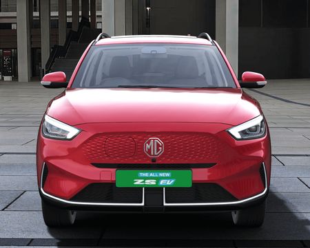 MG comet ev  front