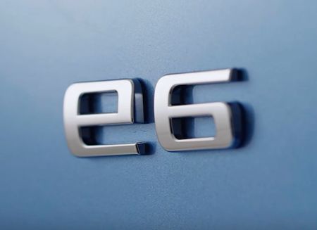 BYD E6 