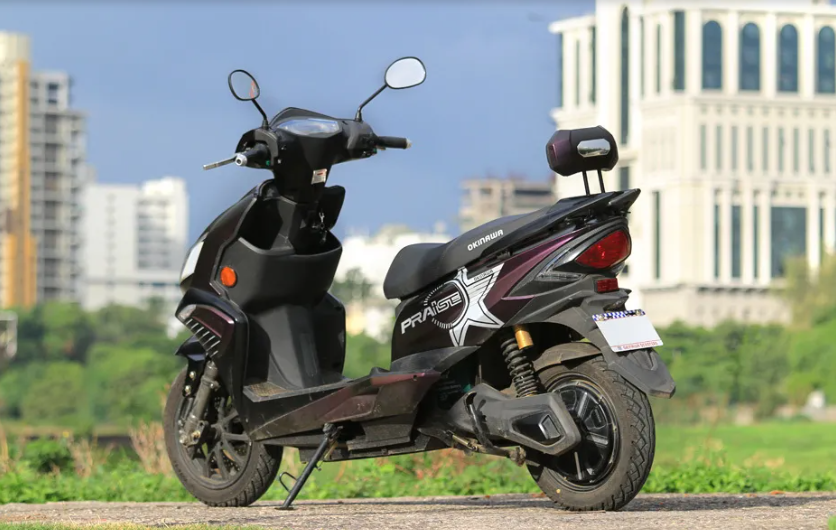 Okinawa-Praise-Ev-Rear Left View