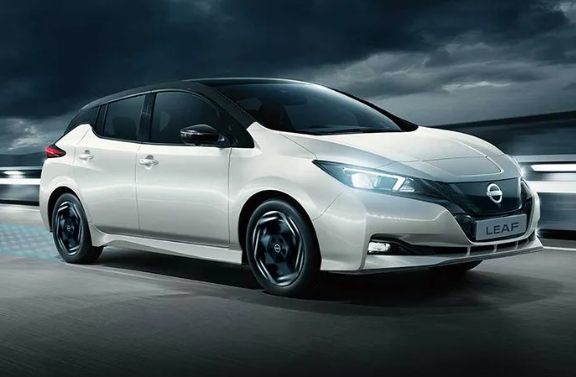 Nissan-Leaf-Ev-Front Left Side