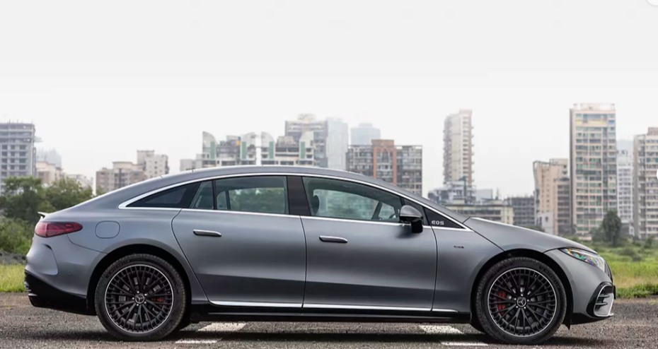 Mercedes-Benz-AMG-EQS-Ev-Right Side View