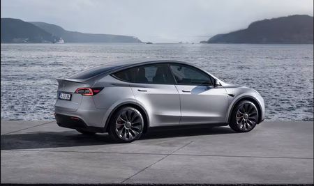 Tesla-Model-S-Ev-Exterior Image