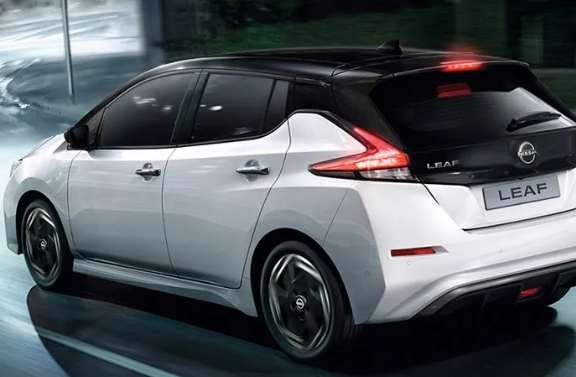 Nissan-Leaf-Ev-Rear Right Side