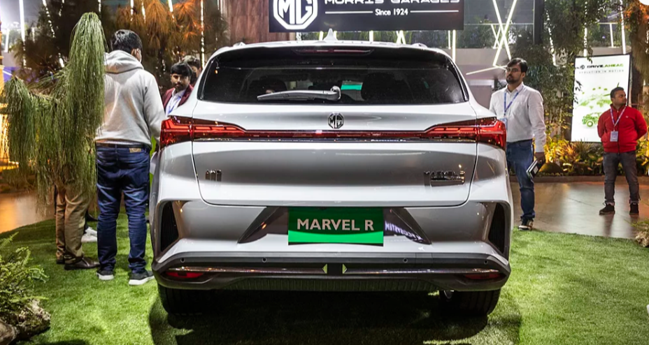 MG-Marvel-R-Ev-Rear View