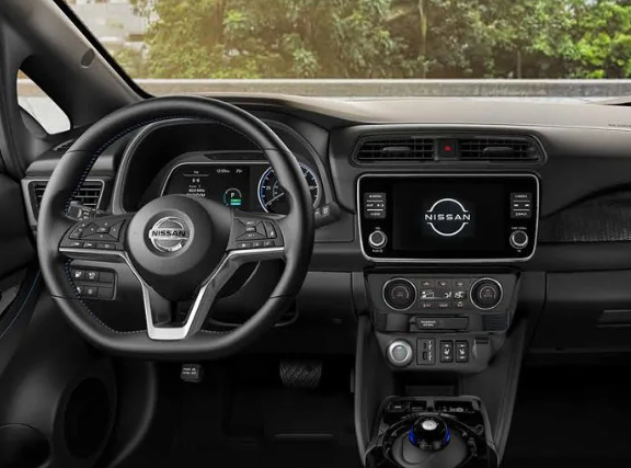 Nissan-Leaf-Ev-Dashboard