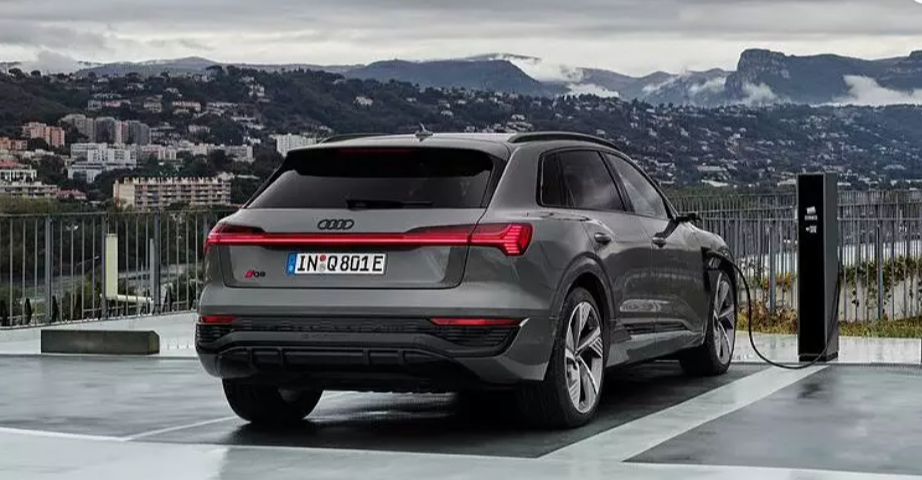 Audi-Q8-E-Tron-Rear View