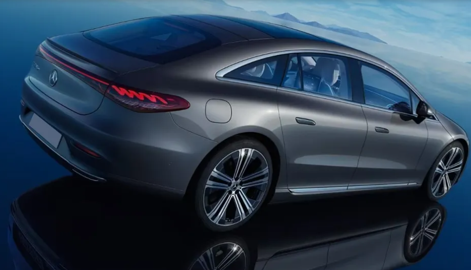 Mercedes-Benz-EQS-EV-Exterior Image