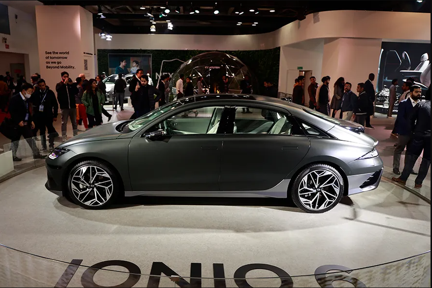 Hyundai Ioniq-6-Ev-Left Side View