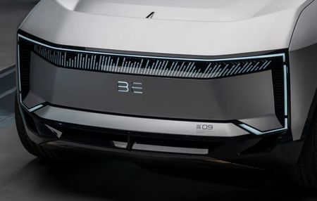 Mahindra-BE-09-Grille