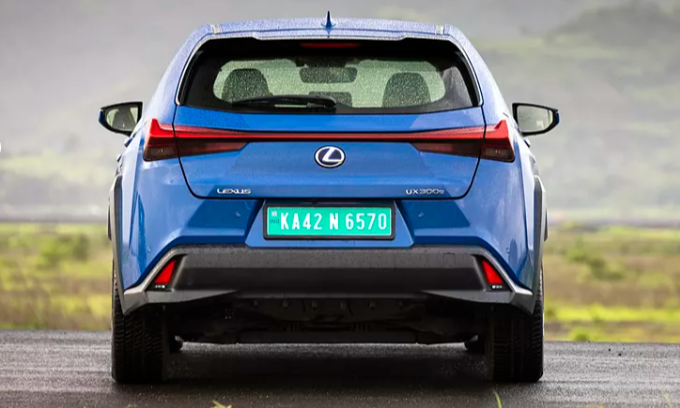 Lexus-UX-300e-Rear View