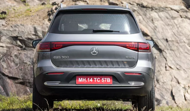 Mercedes-Benz-EQB-Rear View