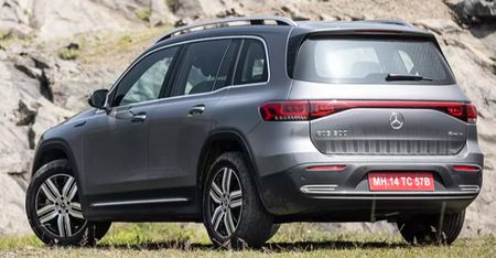 Mercedes-Benz-EQB-Left Rear Three Quarter