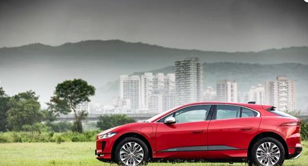 Jaguar-I-Pace-Ev-Exterior Image