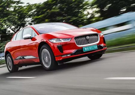 Jaguar-I-Pace-Right Front Three Quarter