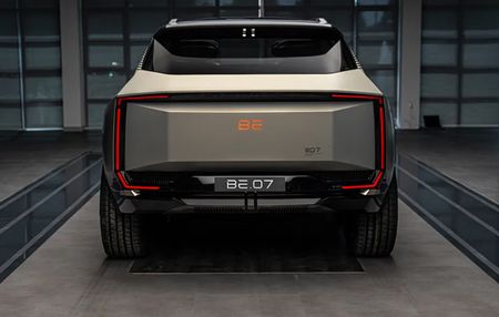 Mahindra-BE.07-Rear View