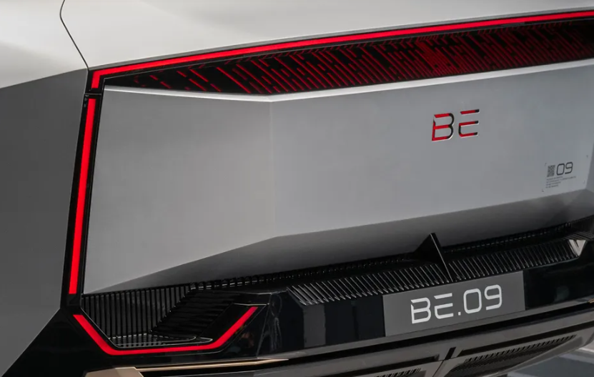 Mahindra-BE-09-Taillight