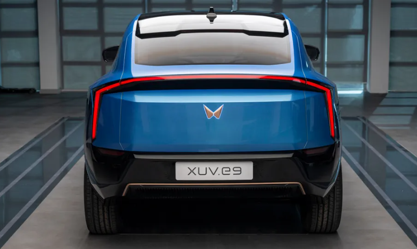 Mahindra-XUV.E9-Rear View
