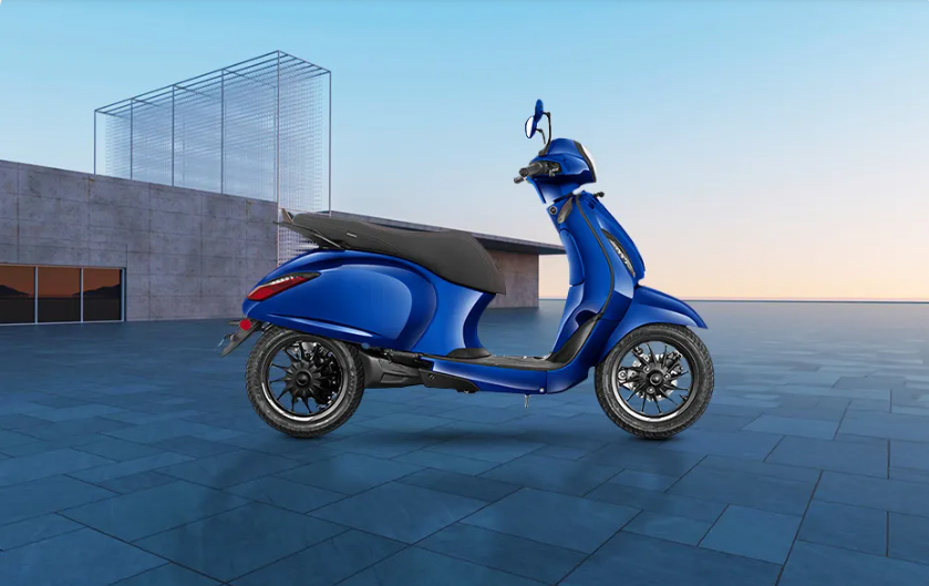 Bajaj-Chetak-Ev-Right Side View