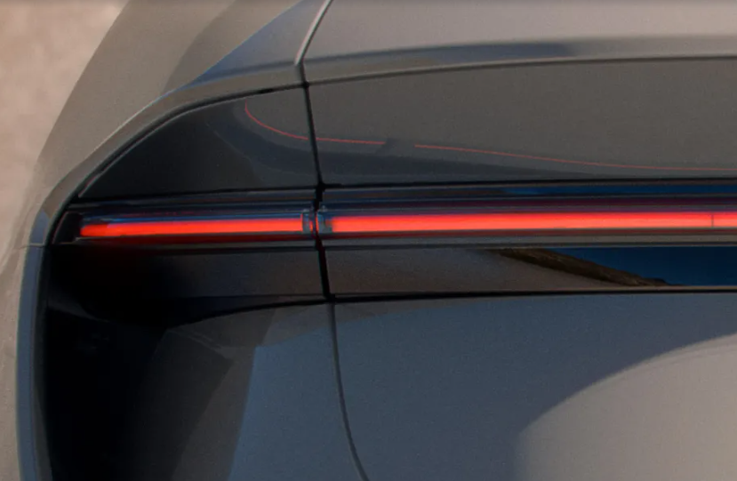 Lotus-Eletre-Taillight
