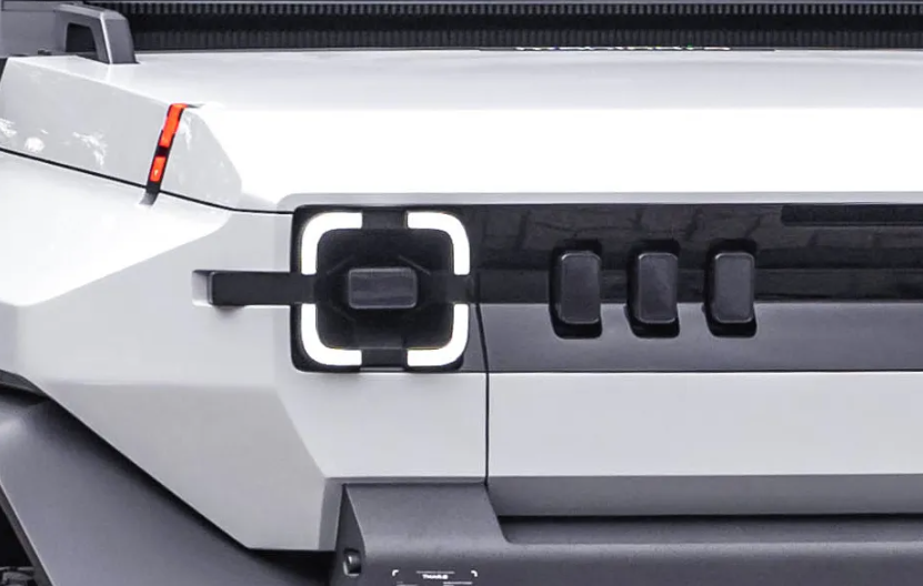 Mahindra-Thar-E-Headlight