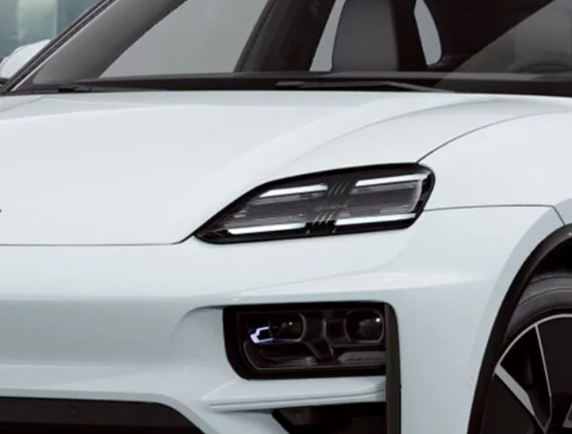 Porsche-Macan-Turbo-Ev-Headlamp