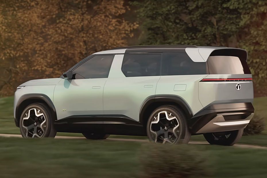 Exterior Tata Sierra EV-Rear Side view.jpg