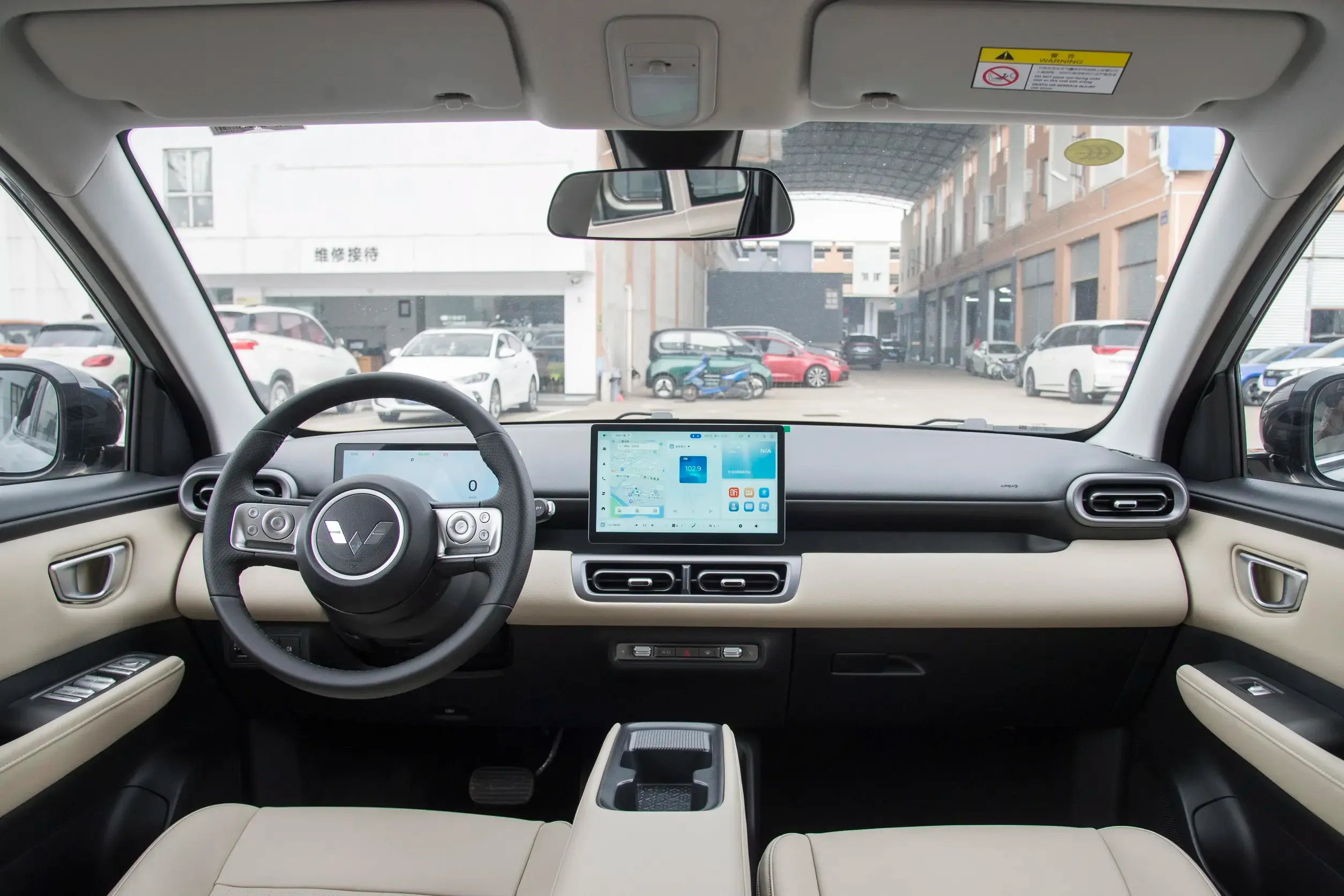 Interior WULING-BINGO-PLUS-9.webp