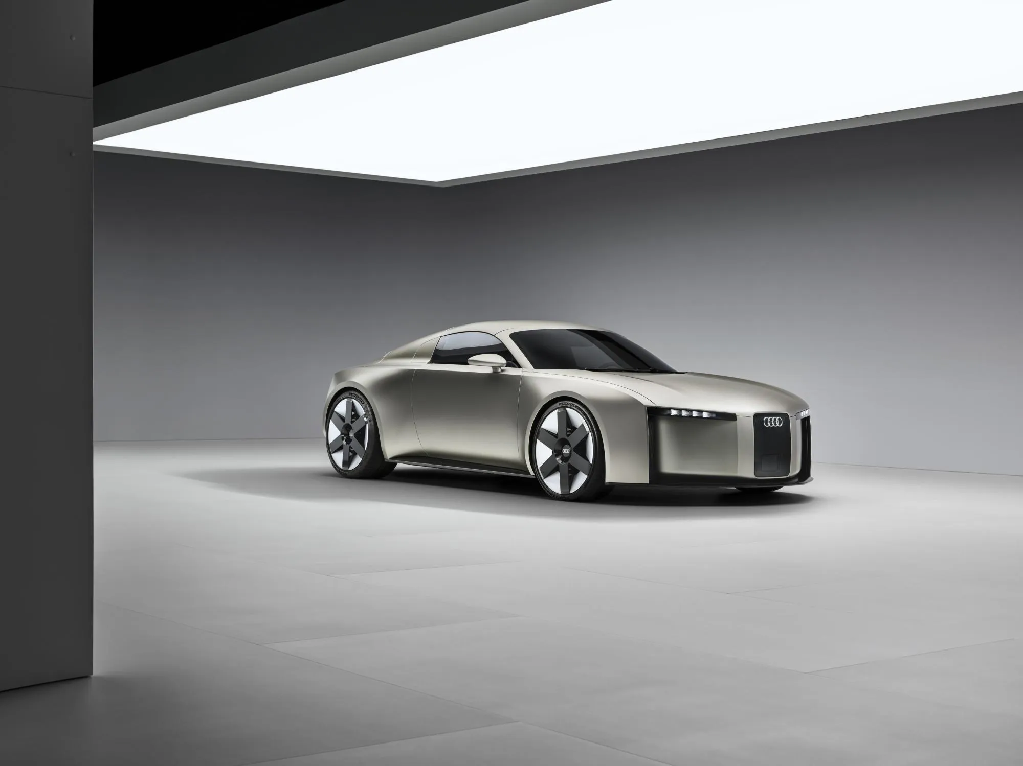 audi concept c front quarter image