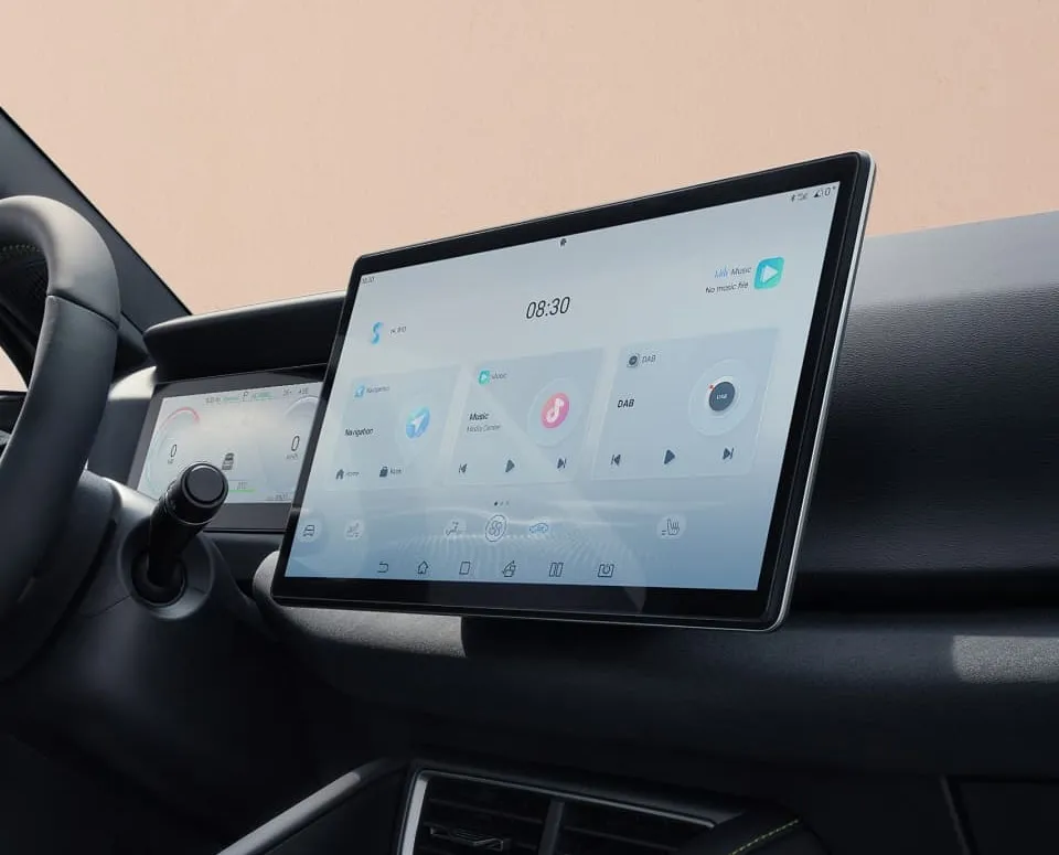 Interior byd-atto2-interior-02.jpg