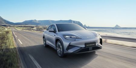 Exterior byd-sealion-7-performance-01-l.jpg