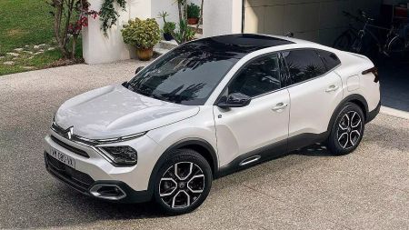 Exterior citroen-basalt-left-front-three-quarter1.webp