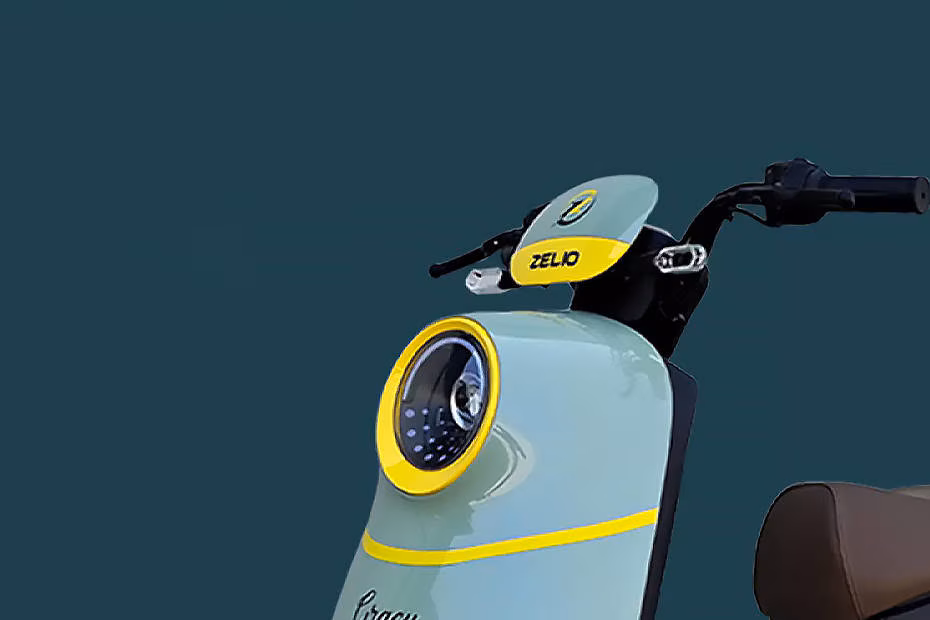 bike exterior_zelio-little-gracy_headlight-view_.avif