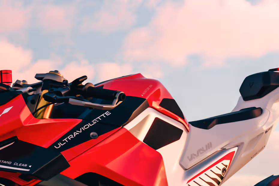 bike f99654c6ee8cc5b0.avif