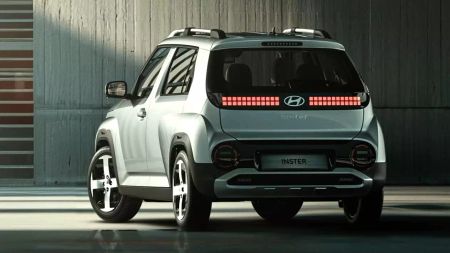Exterior hyundai-left-rear-three-quarter1.webp