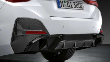 Exterior i4-bumper.jpg