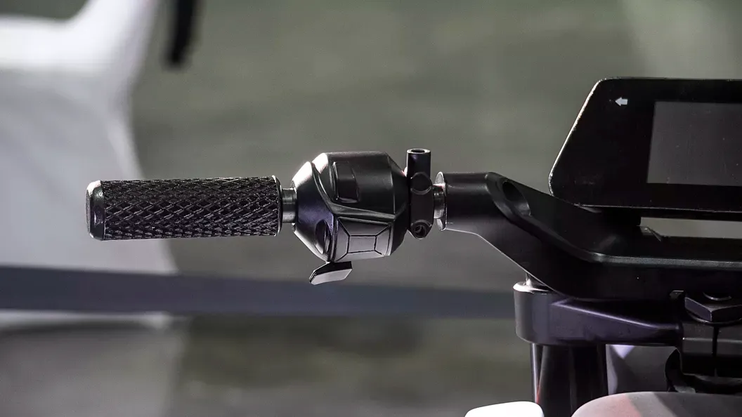bike roadster-left-side-handelbar-grip.webp