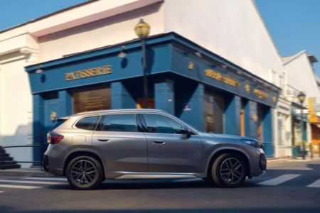 Exterior side-road-run-ix1_3to2.webp