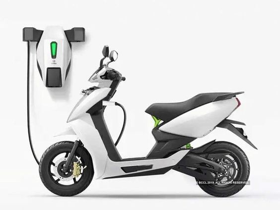 Maximize Your Electric Two-Wheeler's Range: 7 Proven Tips