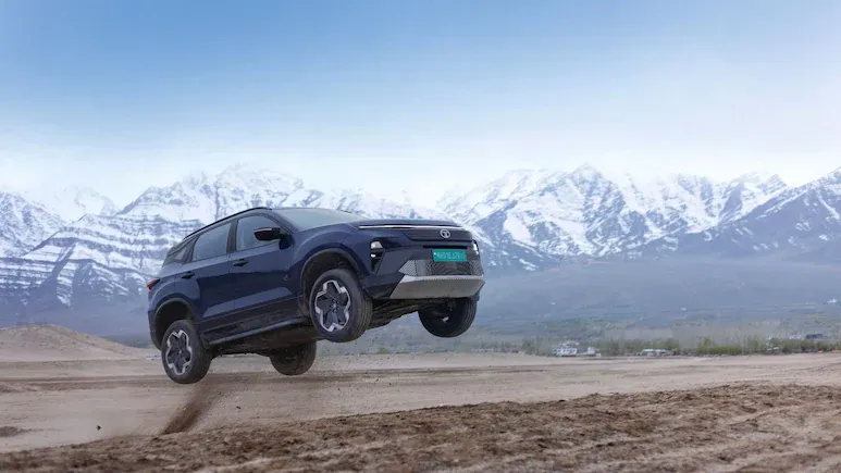 tata-harrier-ev