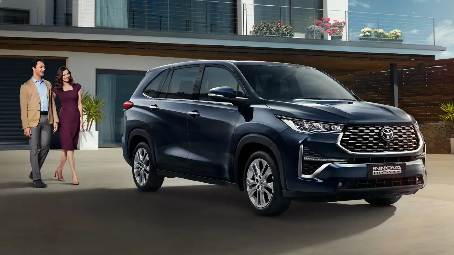 toyota-innova-hycross-hybrid