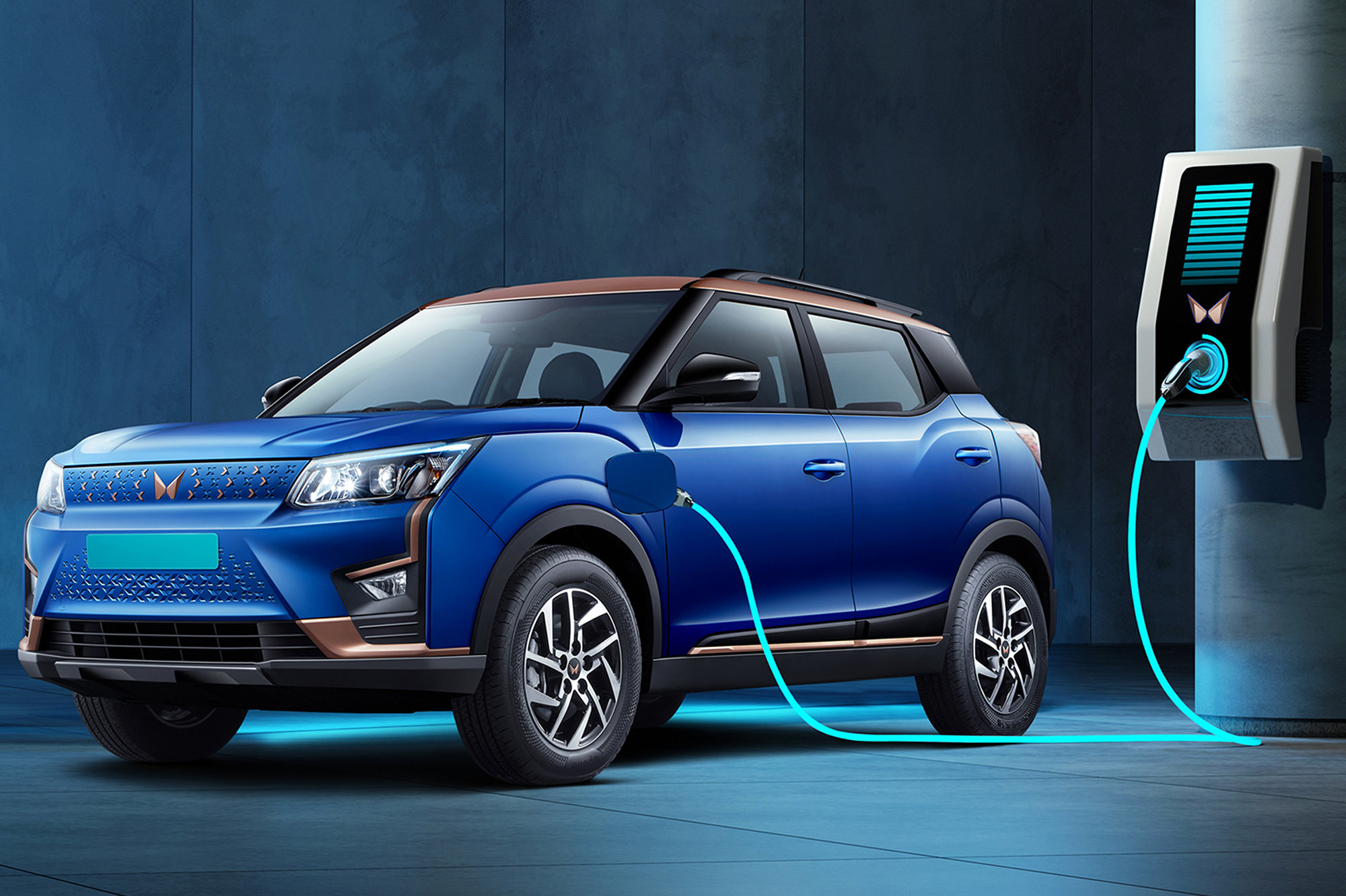 xuv400 new